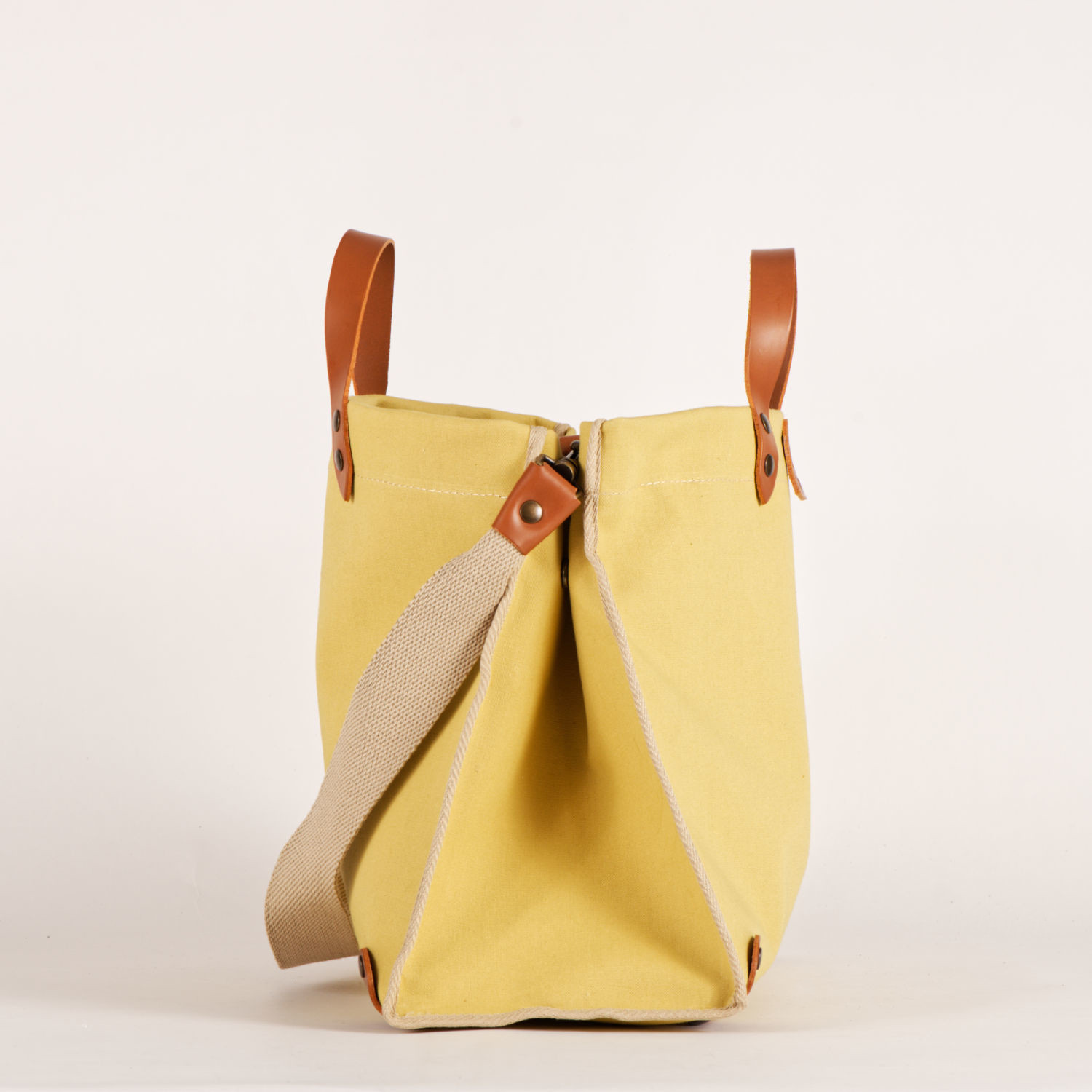 APACHE JAUNE 3 APACHE JAUNE 3 1